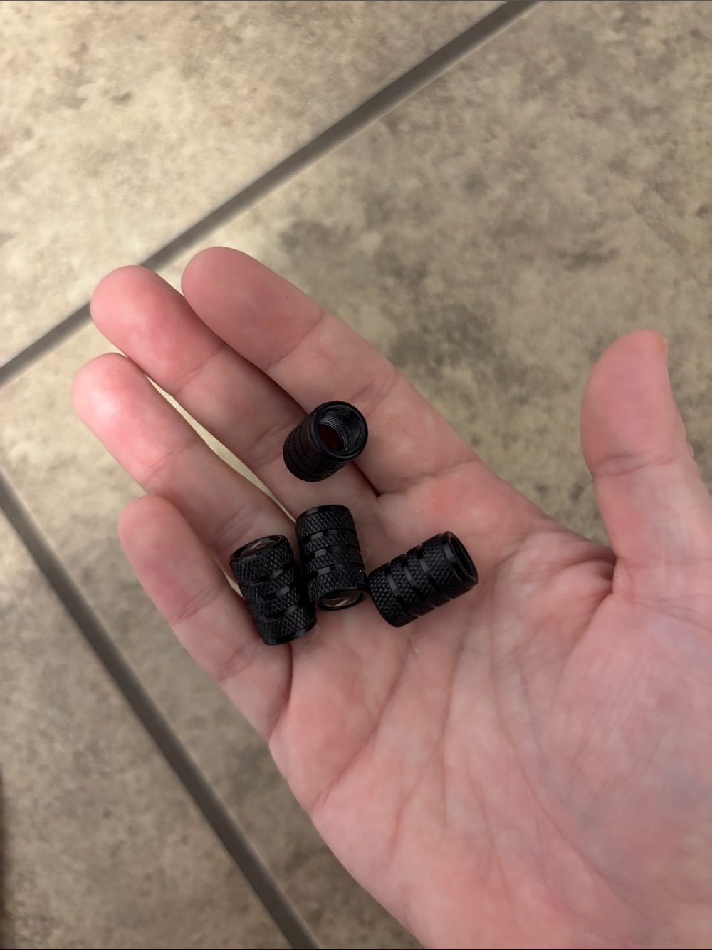 Four New Lexus Logo Alloy Tire Caps - Picture 2 of 3